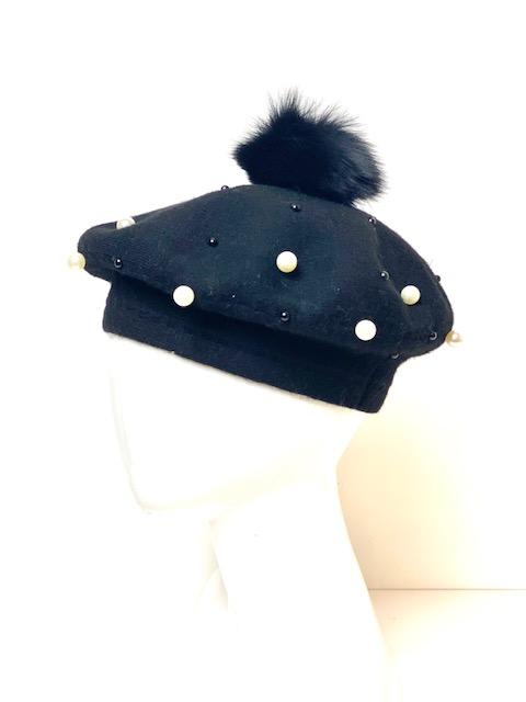 BERET HAT - BLACK