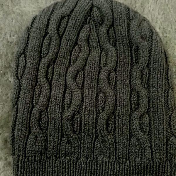 CLASSIC CABLE KNIT MERINO WOOL BEANIE HAT - CHOICE OF 2 COLORS