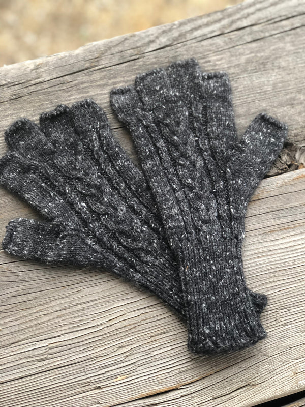 LIGHT & AIRY CABLED FINGERLESS GLOVES - CHOICE OF 4 COLORS