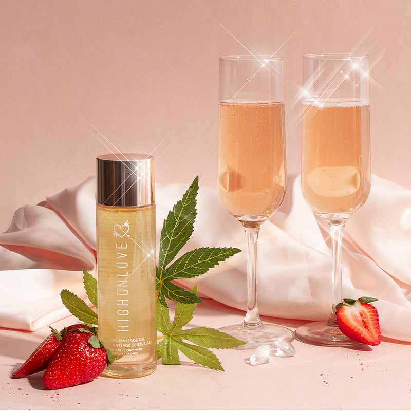 SENSUAL MASSAGE OIL - STRAWBERRIES & CHAMPAGNE